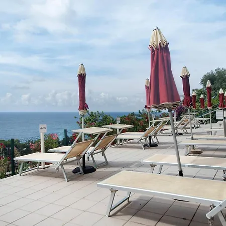 Villino Ortensia - Le Pale Apartment